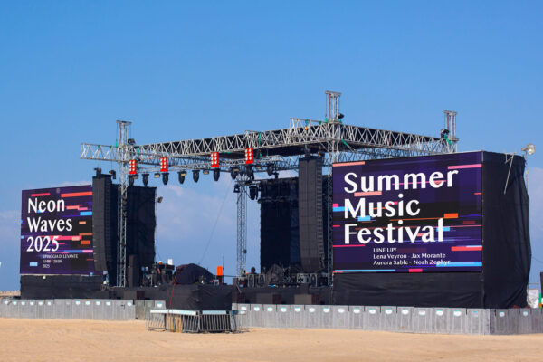 Banner in PVC personalizzabile - immagine 3